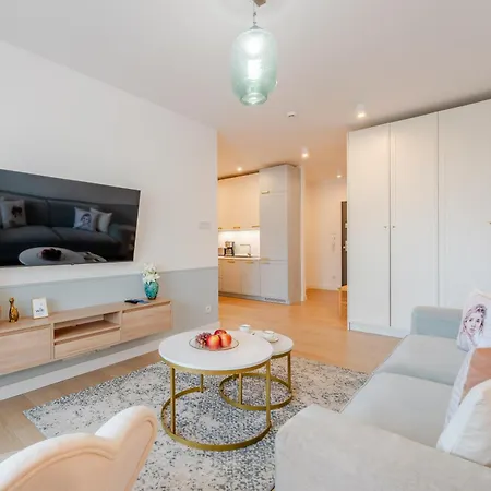 B014 White Moon - Basen Bawialnia Fitnes Parking W Cenie Polanki Aqua - Apartman Kołobrzeg