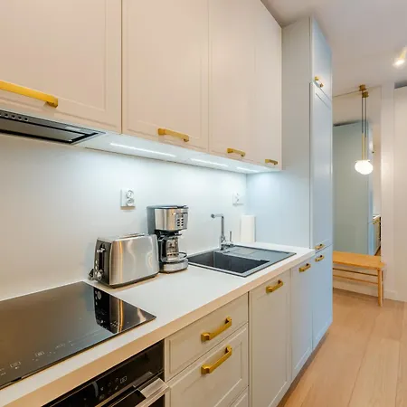 B014 White Moon - Basen Bawialnia Fitnes Parking W Cenie Polanki Aqua - Apartman *