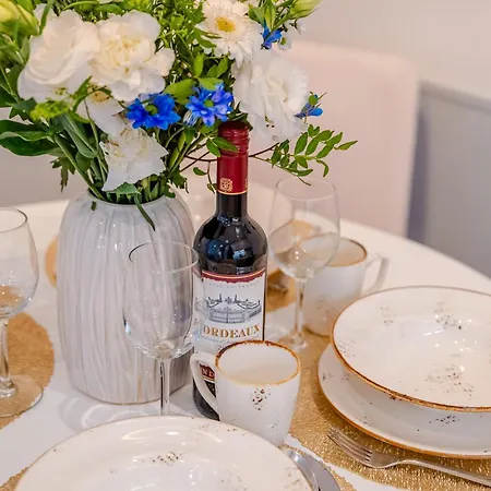 B014 White Moon - Basen Bawialnia Fitnes Parking W Cenie Polanki Aqua - Apartman Kołobrzeg