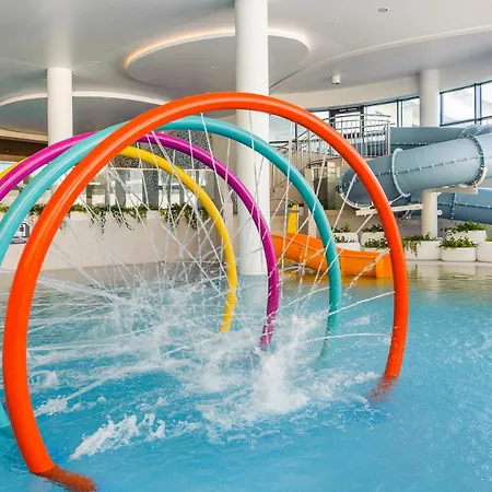 B014 - Basen Bawialnia Fitnes Parking W Cenie Polanki Aqua -